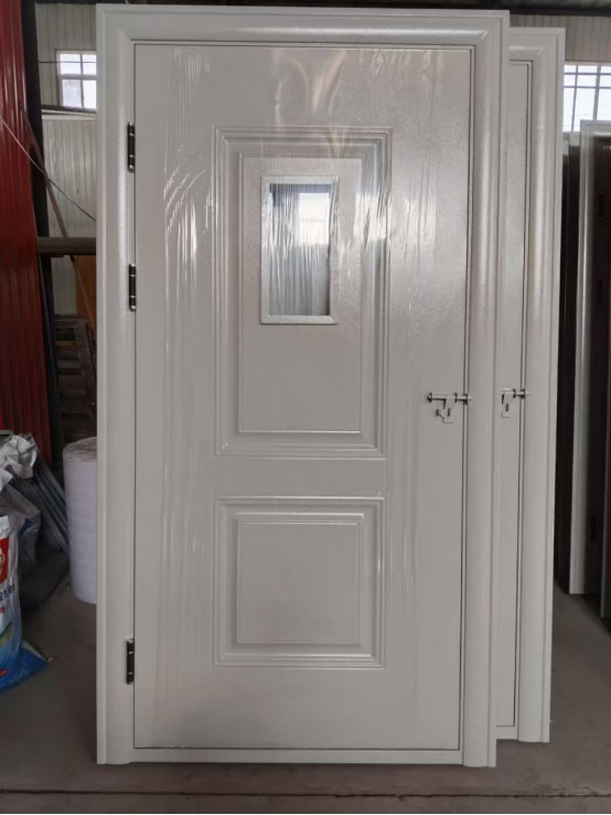 阿克苏学校教室门