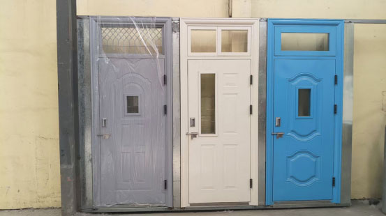 阿克苏学校教室门