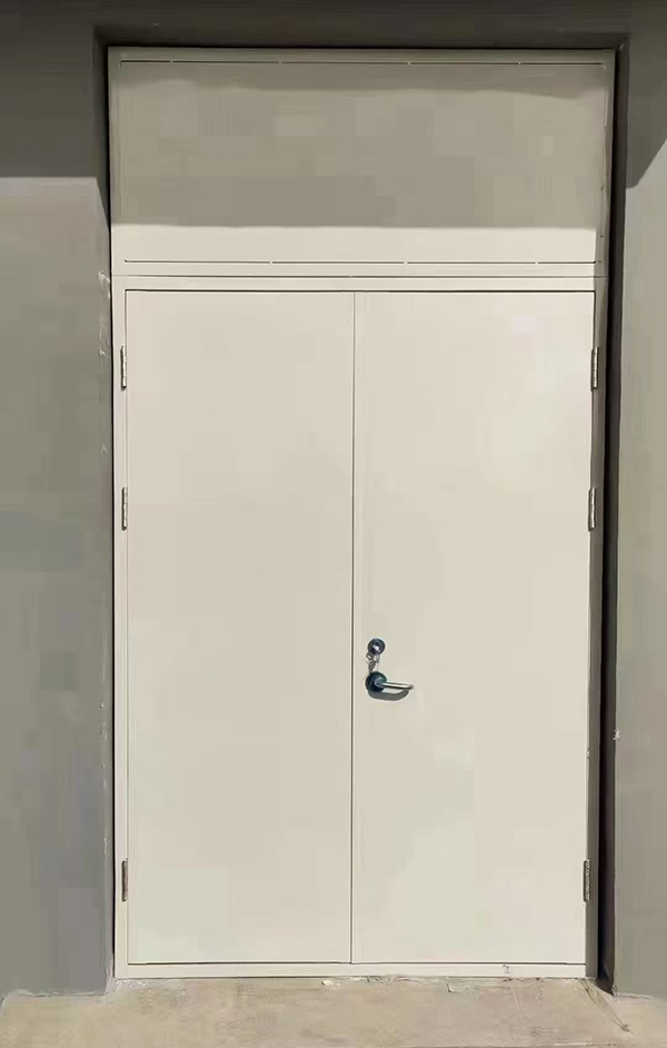 展览馆项目完成大跨度阿克苏防火门安装 展览馆项目完成大跨度阿克苏防火门安装